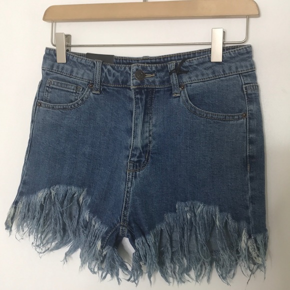 High waisted denim frayed blue jean shorts - Picture 3 of 6